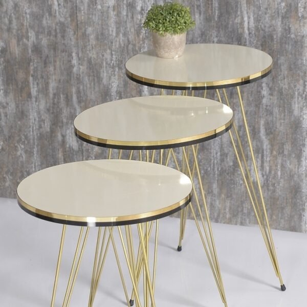 Luna Table 02